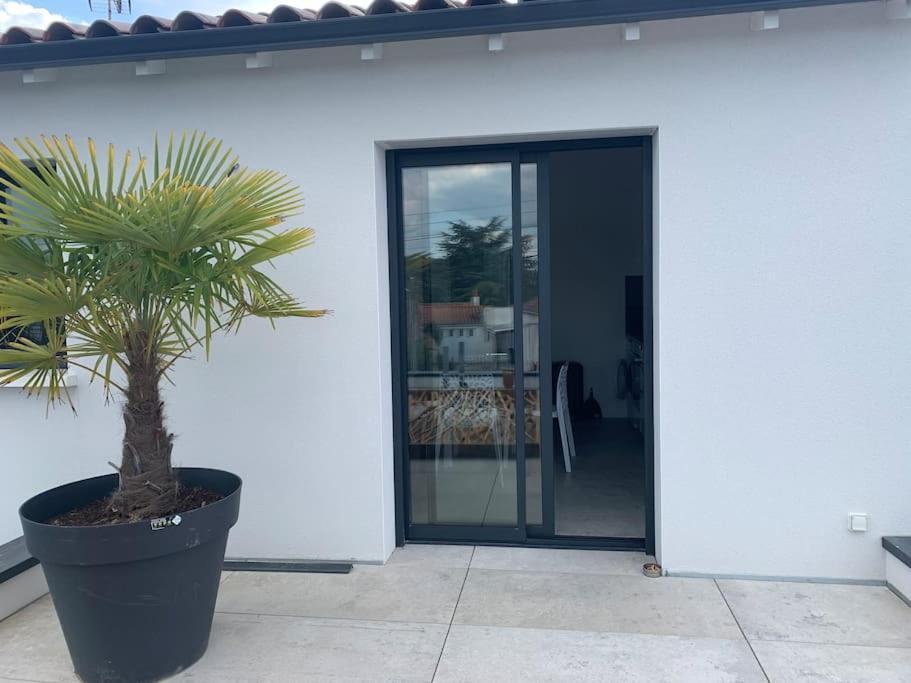Maison Terrasse Proche Centre Ville Et Ile De Re La Rochelle  Ngoại thất bức ảnh