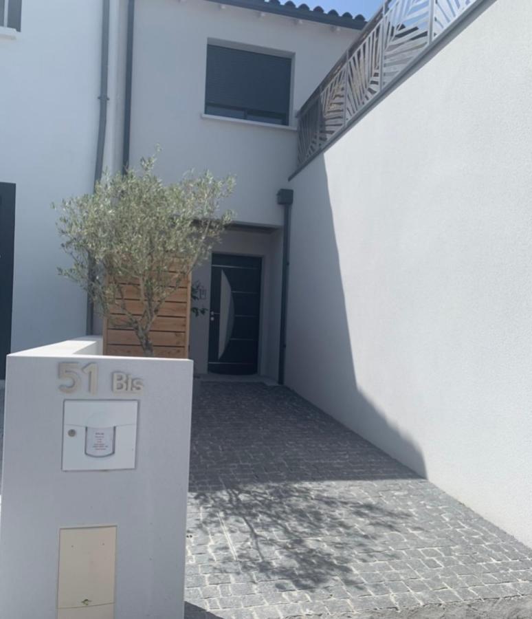 Maison Terrasse Proche Centre Ville Et Ile De Re La Rochelle  Ngoại thất bức ảnh